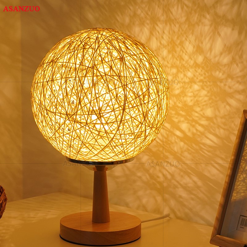 Rattan Desk lamp